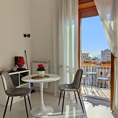Couette-café Oasi Al Centro Con Parcheggio 4*