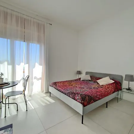 Bed & Breakfast Oasi Al Centro Con Parcheggio 2*