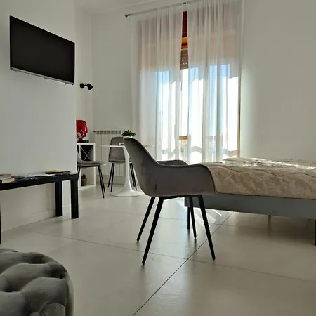 Oasi Al Centro Con Parcheggio Bed & Breakfast