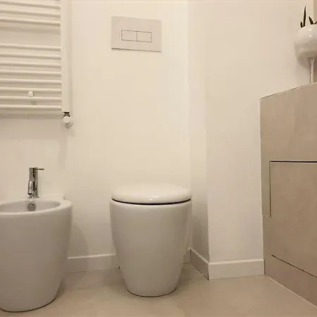 Oasi Al Centro Con Parcheggio 4* Salerno